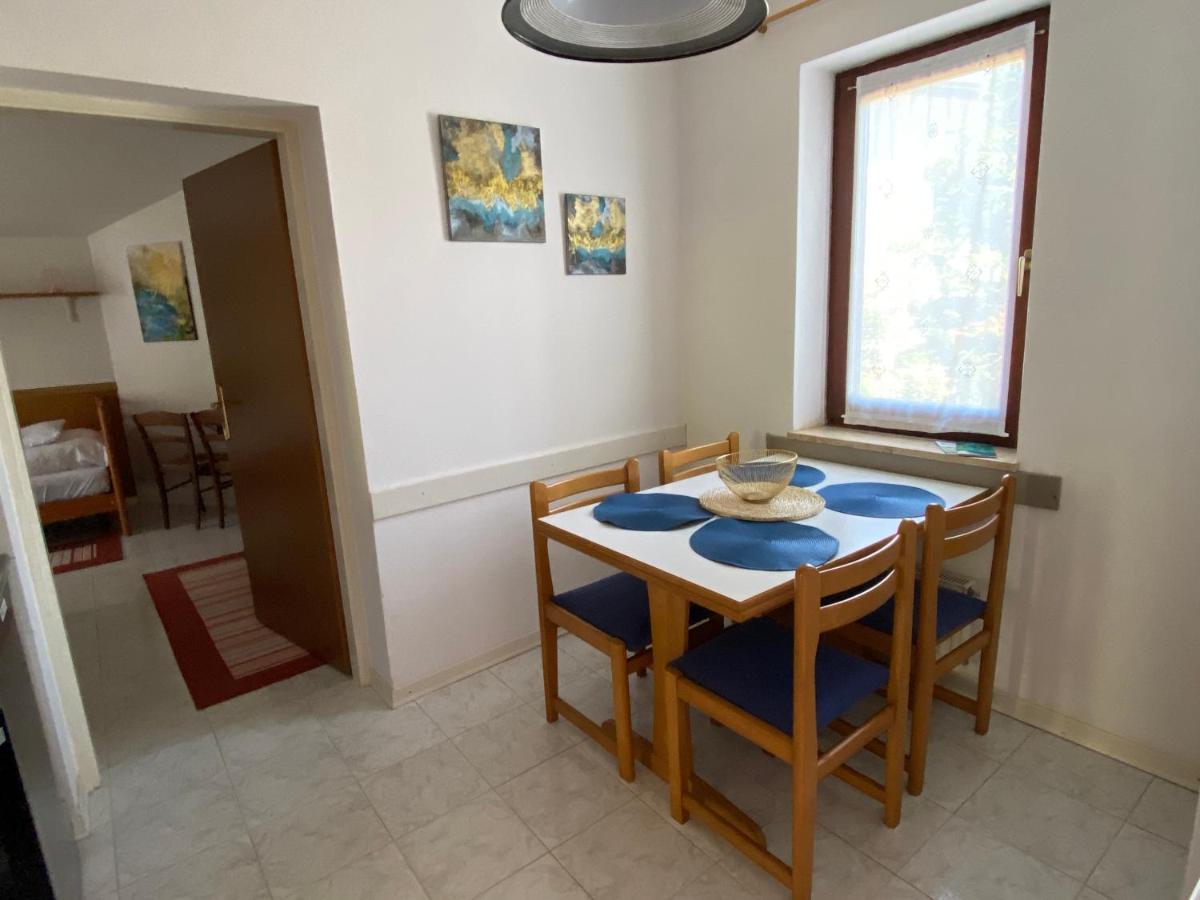 Ljudmila Doo Appartement Banjole Buitenkant foto